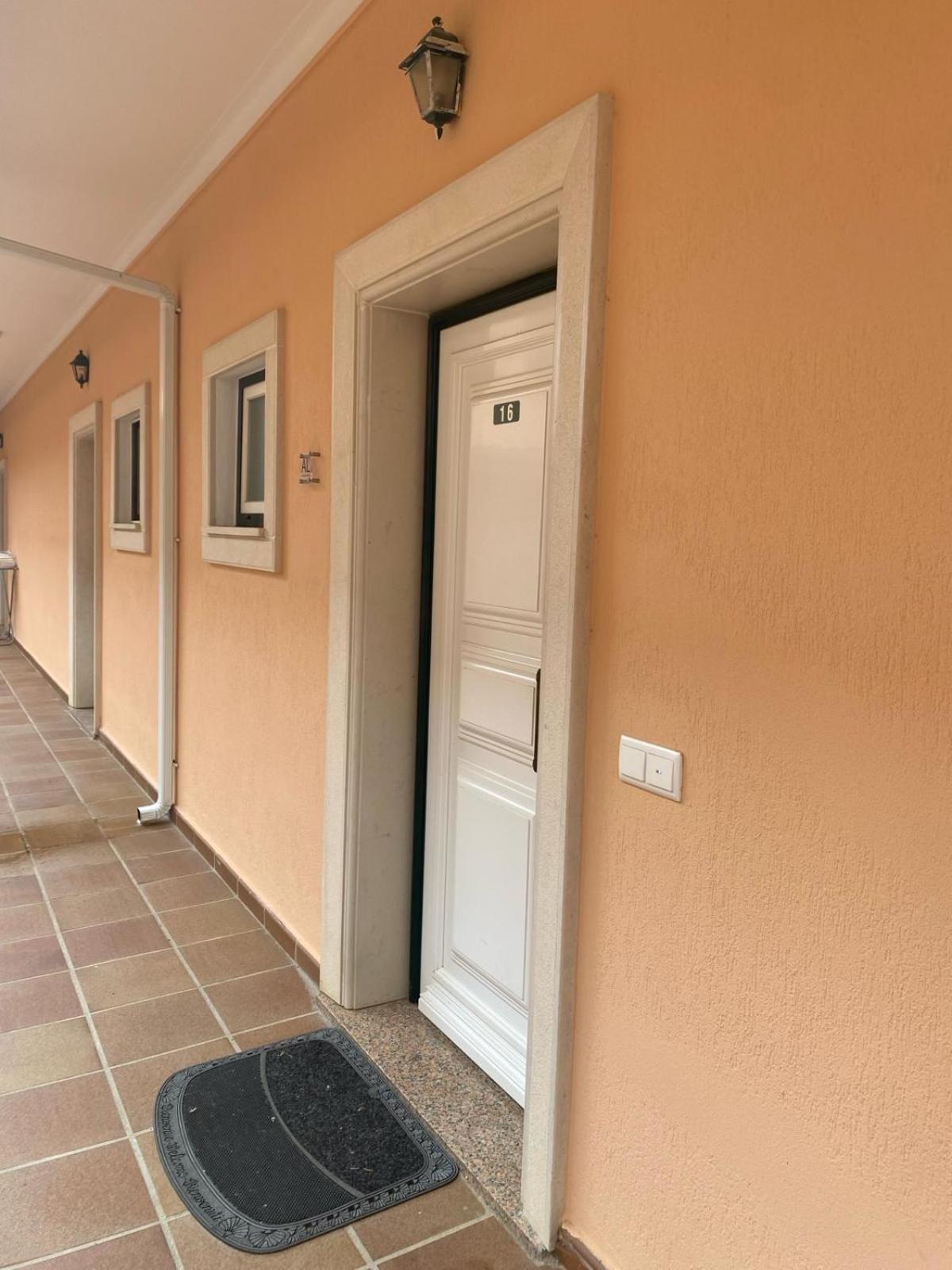 Alvor T1 Casa Aisling Apartment Екстериор снимка